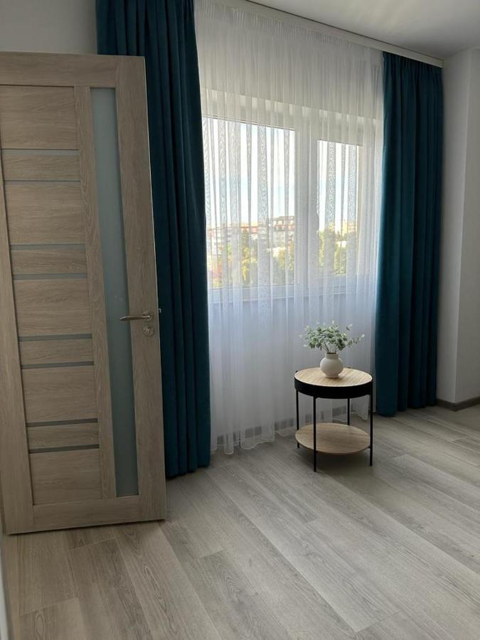 Luxury Studios Blvd. G. Enescu Сучеава Екстериор снимка